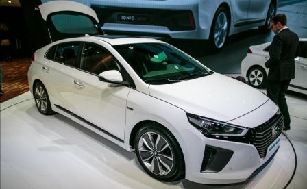 2017 Hyundai Ioniq 7